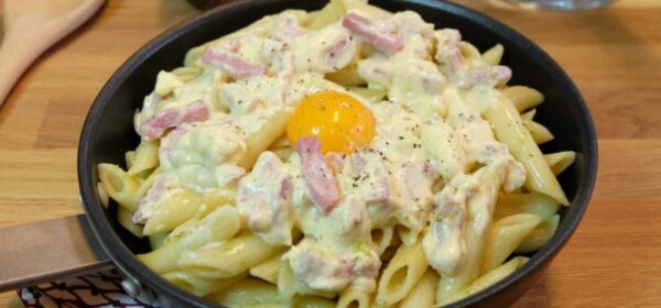 Penne Rigate sauce Carbonara