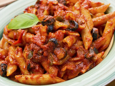 Penne rigate napolitaine ou all’arrabbiata