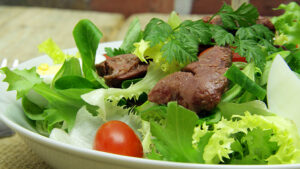 Salade de foies de volaille